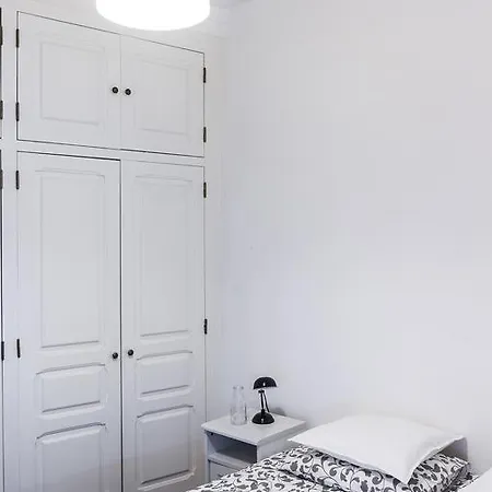 Chiado- Santa Catarina Charming Flat Apartment